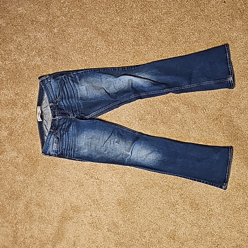 Hollister bootcut jeans 5s